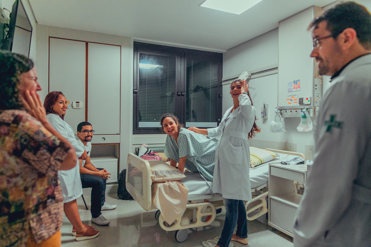 obstare salvador rodrigo lemos adriana monteiro parto normal natural hospital aliança hospitalar humanizado doula livre posicionamento durante trabalho de parto