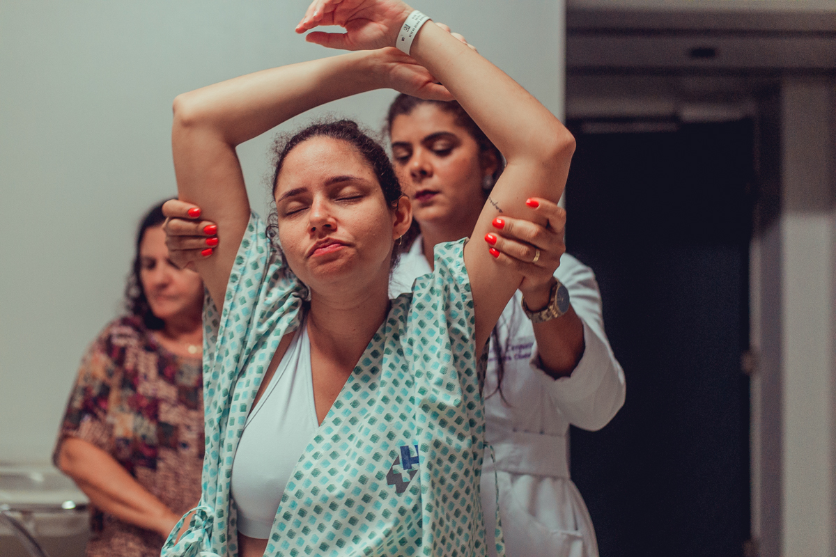 obstare salvador rodrigo lemos adriana monteiro parto normal natural hospital aliança hospitalar humanizado doula alongamento gestante gravida exercicios