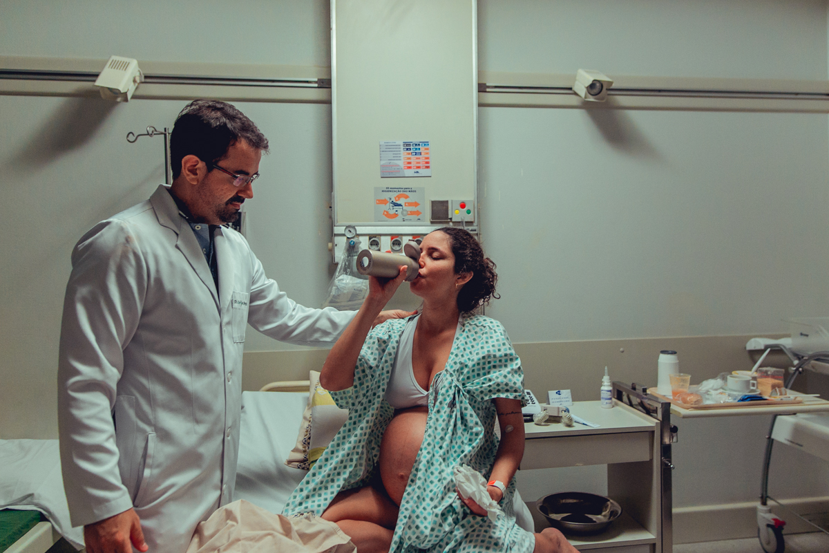 obstare salvador rodrigo lemos adriana monteiro parto normal natural hospital aliança hospitalar humanizado doula obstetra agua ingestao de liquidos