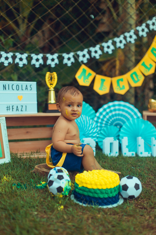 smash the cake fruit salvador fotografia infnatil copa futebol brasil