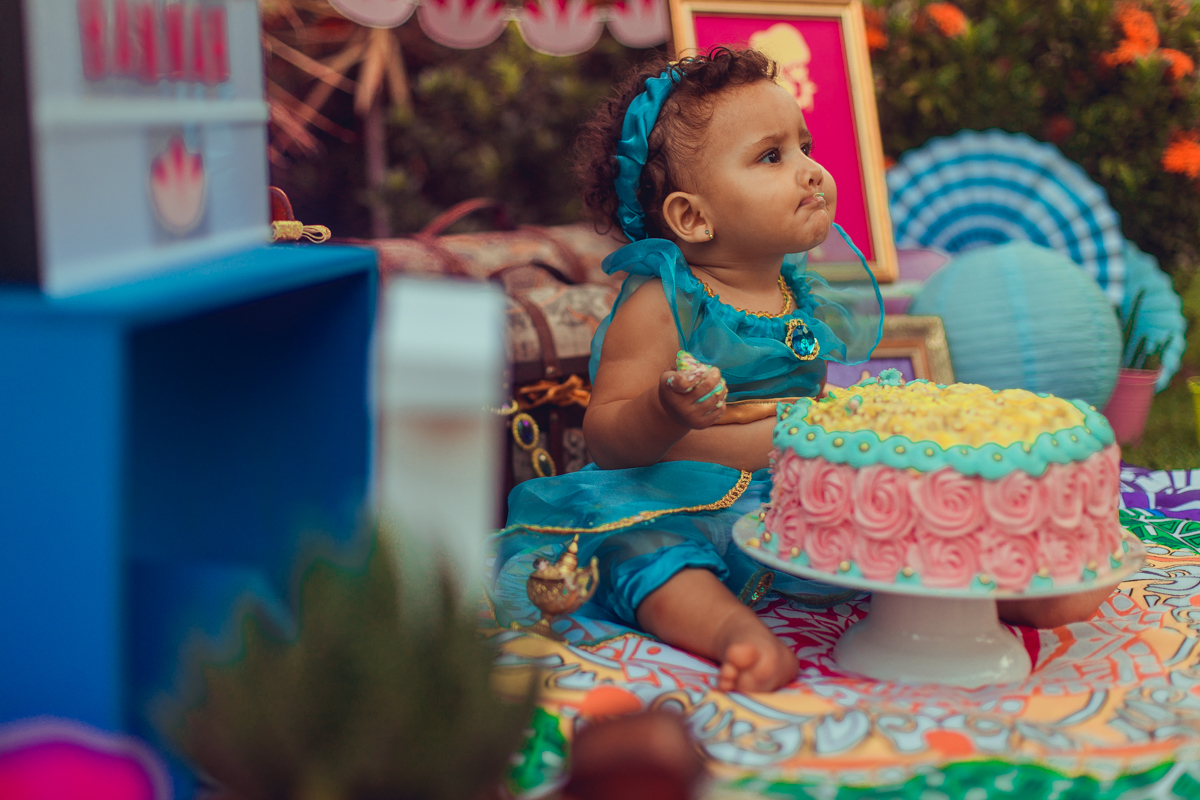 smash the cake jasmine disney flor de lotus criativo colorido diferente fotografia foto infantil salvador senhoritas fotografa fotografo mandala bolo fantasia lampada magica genio