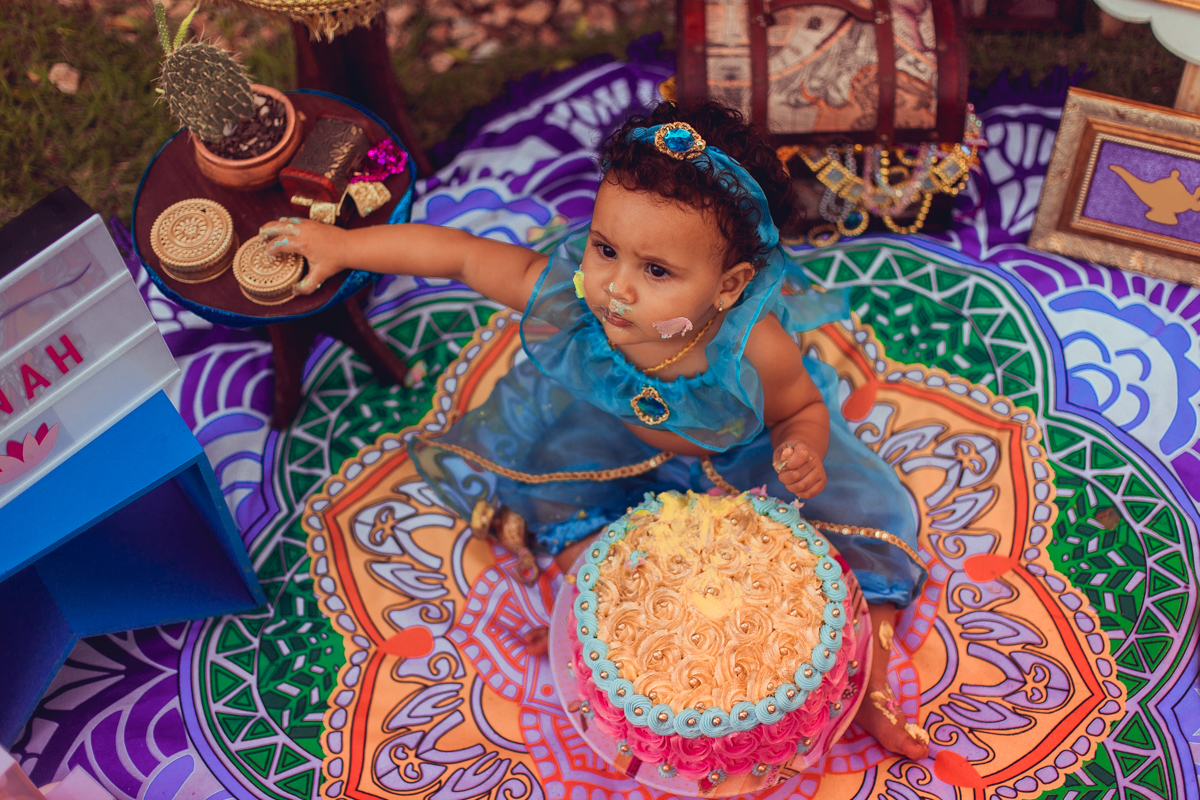smash the cake jasmine disney flor de lotus criativo colorido diferente fotografia foto infantil salvador senhoritas fotografa fotografo mandala bolo fantasia lampada magica genio