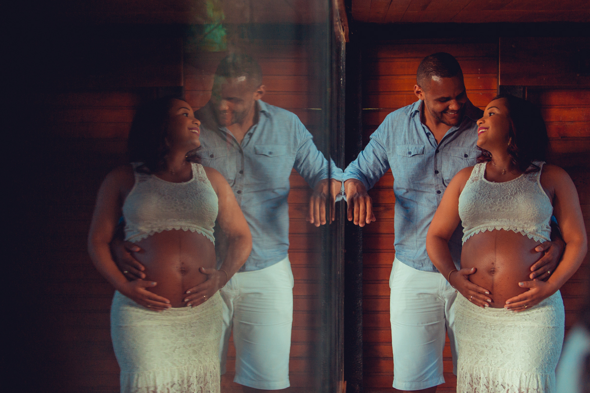 ensaio gestante patricia enfermeira obstetra obstare fotografia foto fotografo criativa pose diferente bonita linda fotografa look vagao trem