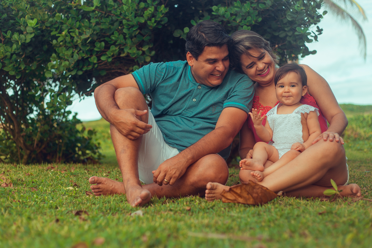 ensaio familia fotografia infantil senhoritas salvador lauro de freitas criativa bonita diferente poses fotografa fotografo fotos praia natureza natural