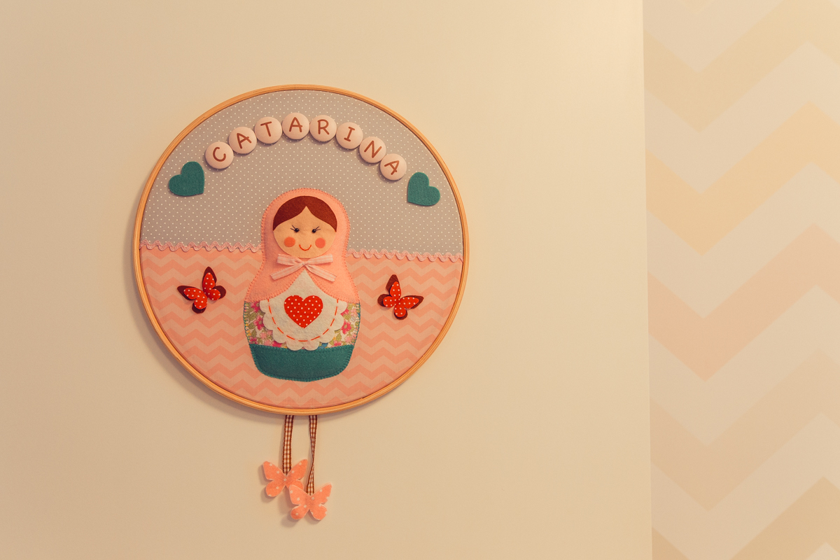 Ensaio Newborn lifestyle recem nascido fotografia foto fotografa fotografo em casa residencia banho estilo de vida pose criativa diferente bonita linda