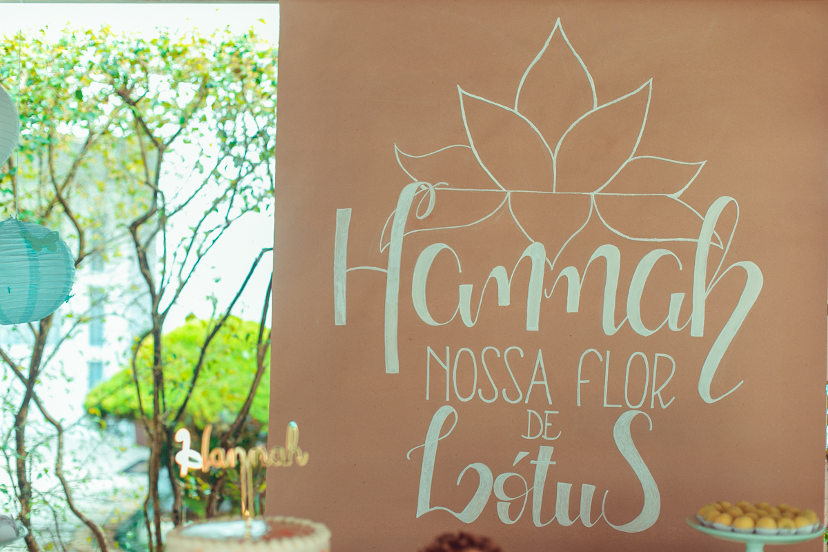 decoração criativa as festas de manuca mesa descontruida diferente bonita perfeita decor ideias salvador fotografia detalhes bolo doces personalizados cupcakes enfeites painel