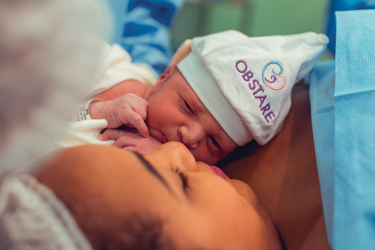 nascimento bento obstare salvador dr rodrigo dra adriana cesariana cesarea humanizada humanizacao natural normal analgesia obstetra patrica versao pelvico 