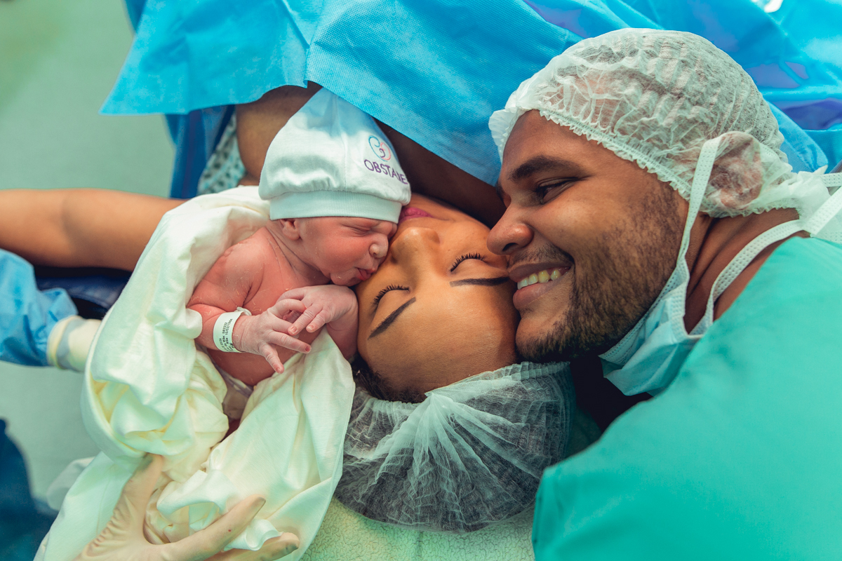 nascimento bento obstare salvador dr rodrigo dra adriana cesariana cesarea humanizada humanizacao natural normal analgesia obstetra patrica versao pelvico 