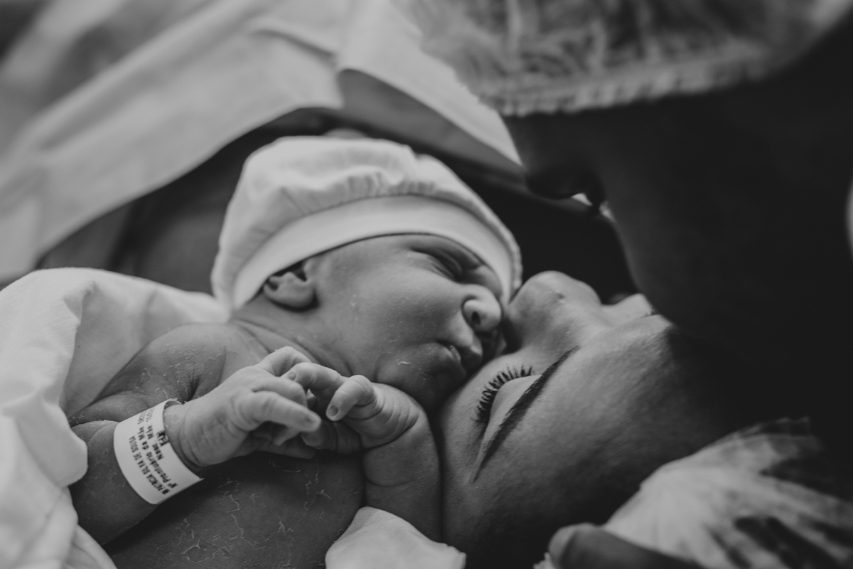 nascimento bento obstare salvador dr rodrigo dra adriana cesariana cesarea humanizada humanizacao natural normal analgesia obstetra patrica versao pelvico 