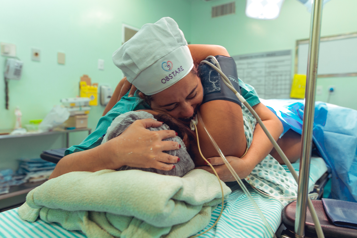 nascimento bento obstare salvador dr rodrigo dra adriana cesariana cesarea humanizada humanizacao natural normal analgesia obstetra patrica versao pelvico 