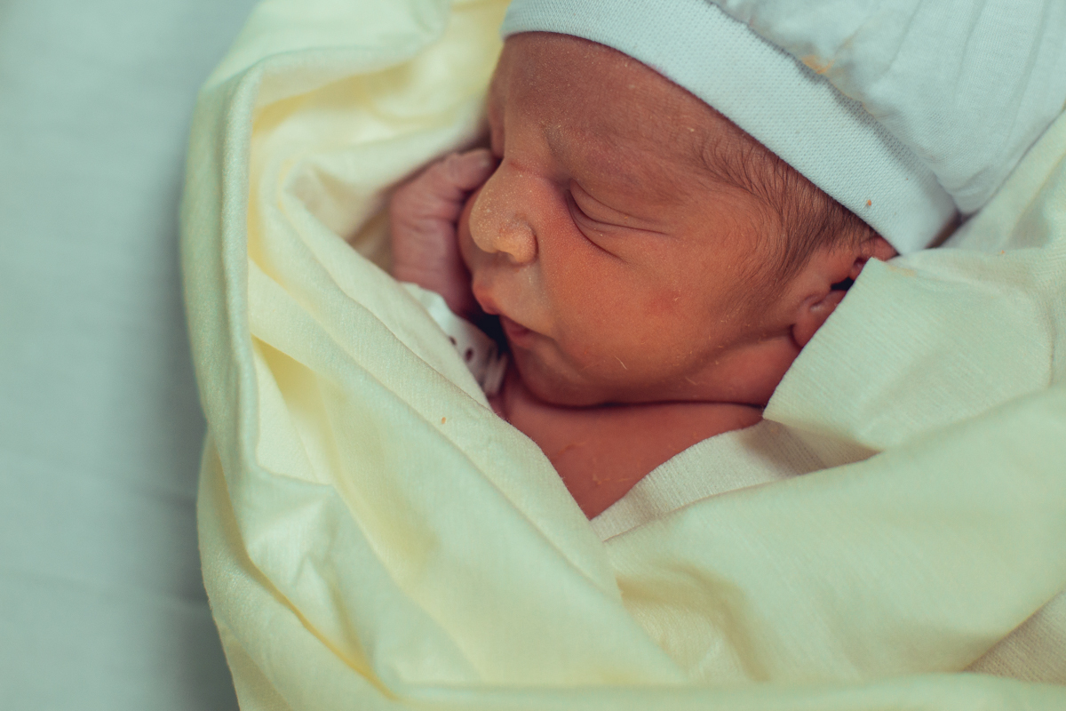 nascimento bento obstare salvador dr rodrigo dra adriana cesariana cesarea humanizada humanizacao natural normal analgesia obstetra patrica versao pelvico 