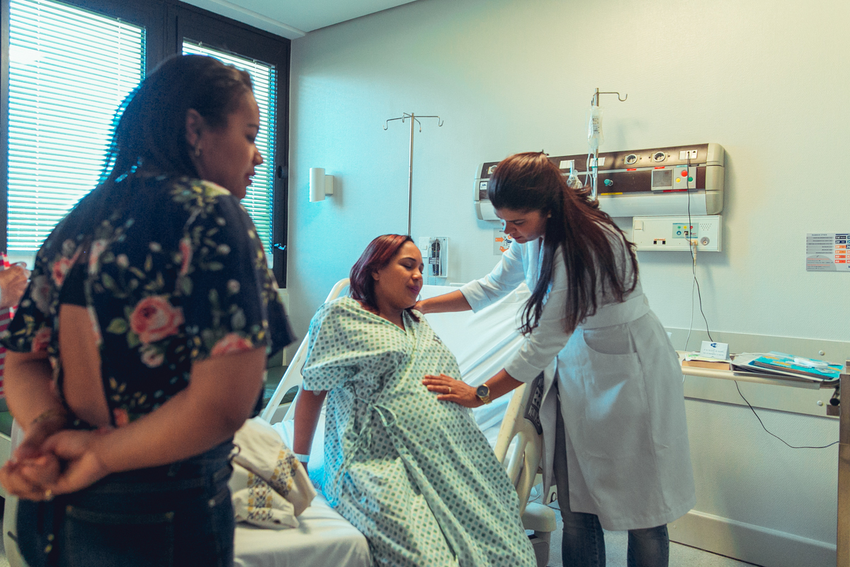 nascimento bento obstare salvador dr rodrigo dra adriana cesariana cesarea humanizada humanizacao natural normal analgesia obstetra patrica versao pelvico 