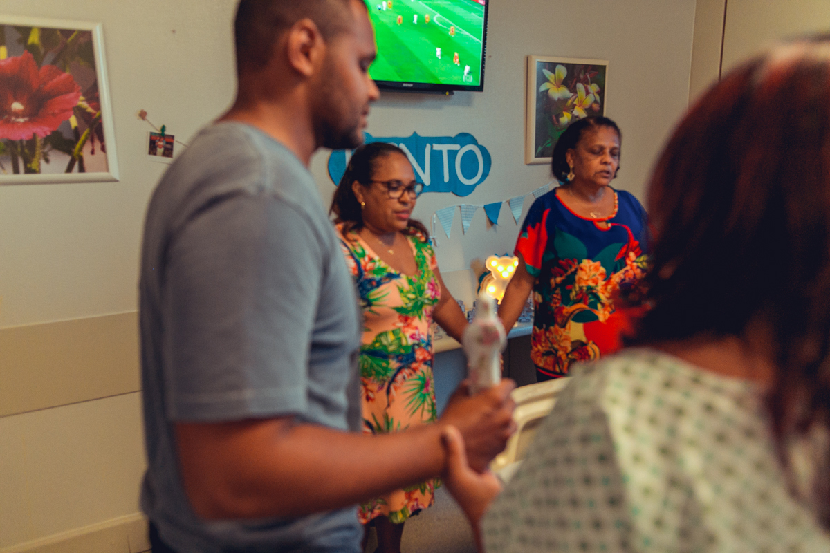 nascimento bento obstare salvador dr rodrigo dra adriana cesariana cesarea humanizada humanizacao natural normal analgesia obstetra patrica versao pelvico 