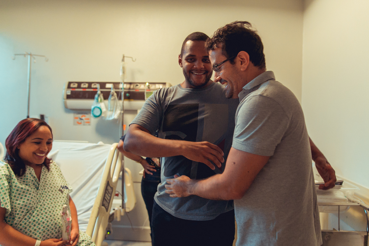 nascimento bento obstare salvador dr rodrigo dra adriana cesariana cesarea humanizada humanizacao natural normal analgesia obstetra patrica versao pelvico 