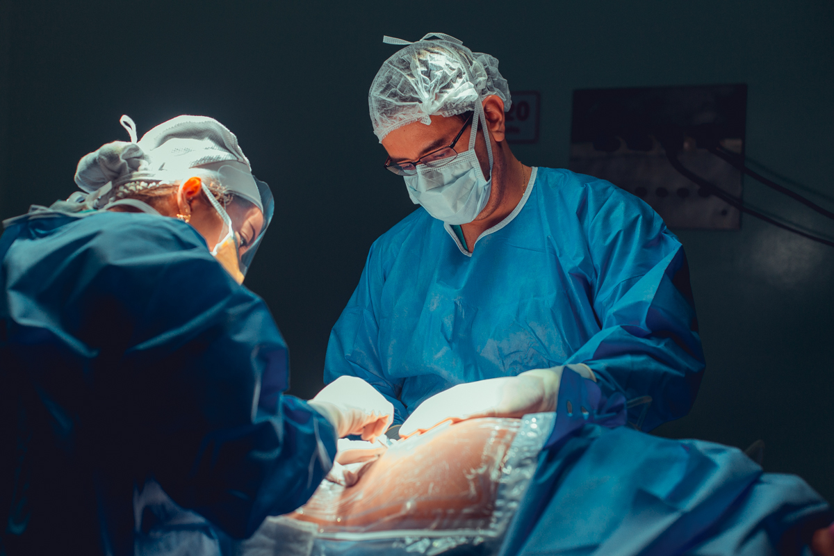 nascimento bento obstare salvador dr rodrigo dra adriana cesariana cesarea humanizada humanizacao natural normal analgesia obstetra patrica versao pelvico 