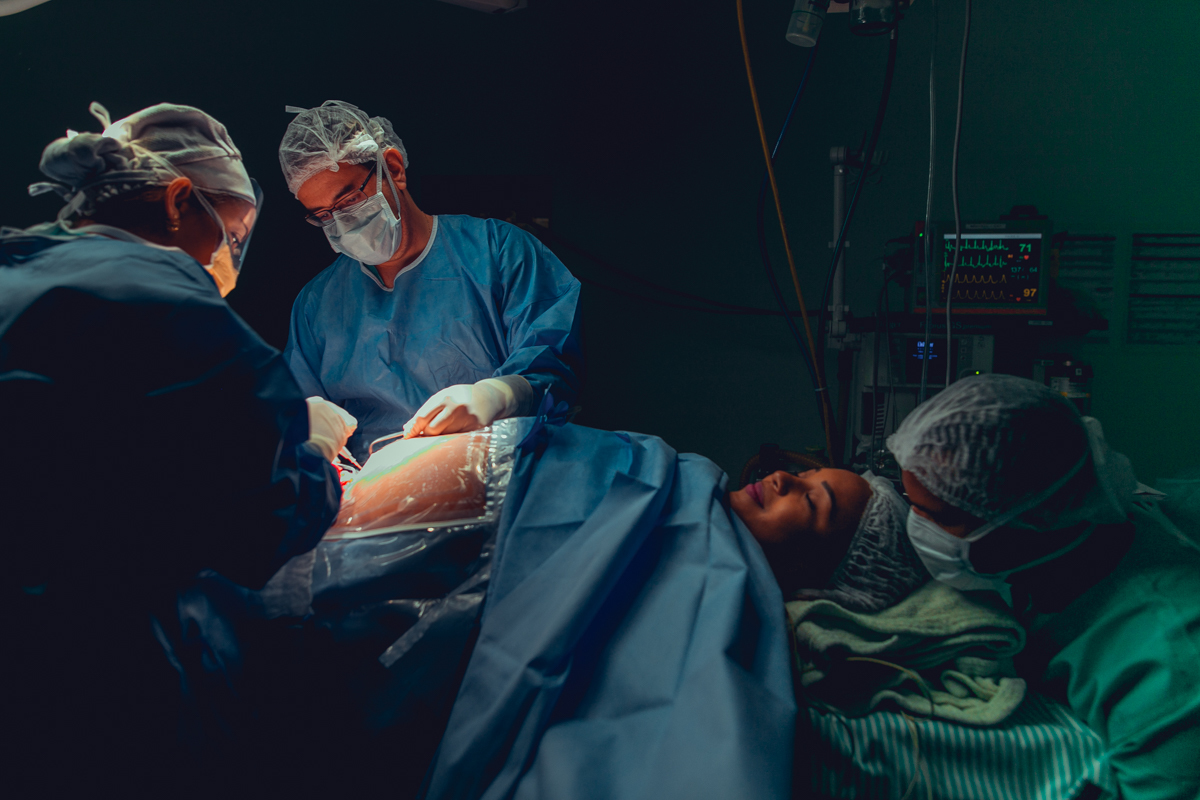 nascimento bento obstare salvador dr rodrigo dra adriana cesariana cesarea humanizada humanizacao natural normal analgesia obstetra patrica versao pelvico 