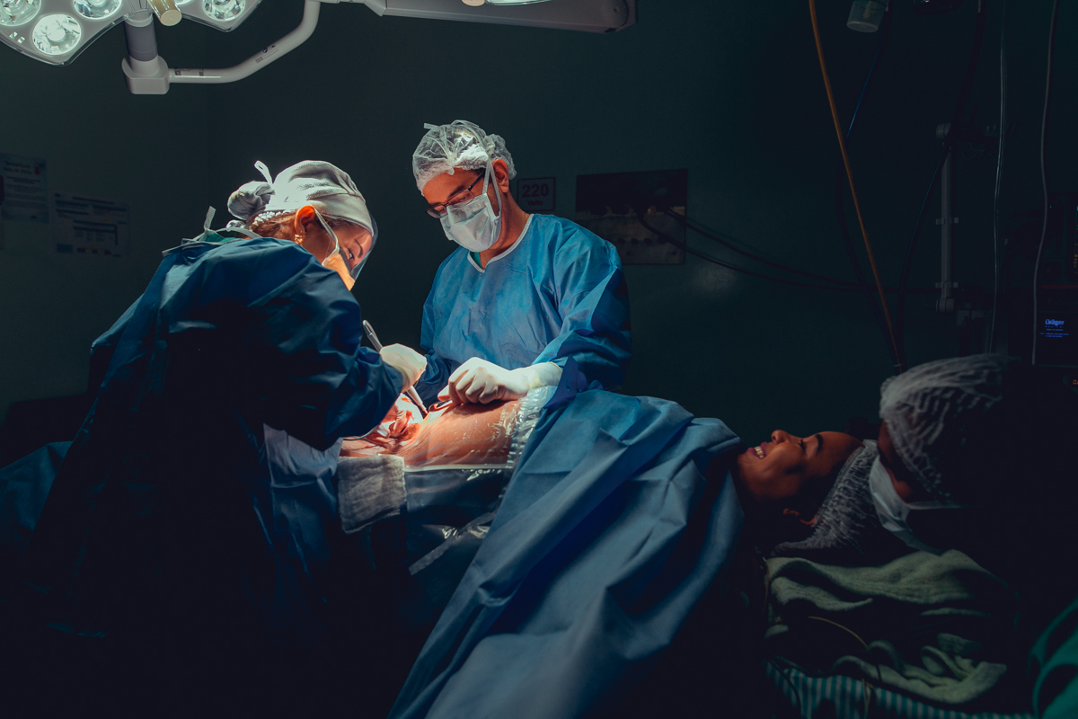 nascimento bento obstare salvador dr rodrigo dra adriana cesariana cesarea humanizada humanizacao natural normal analgesia obstetra patrica versao pelvico 