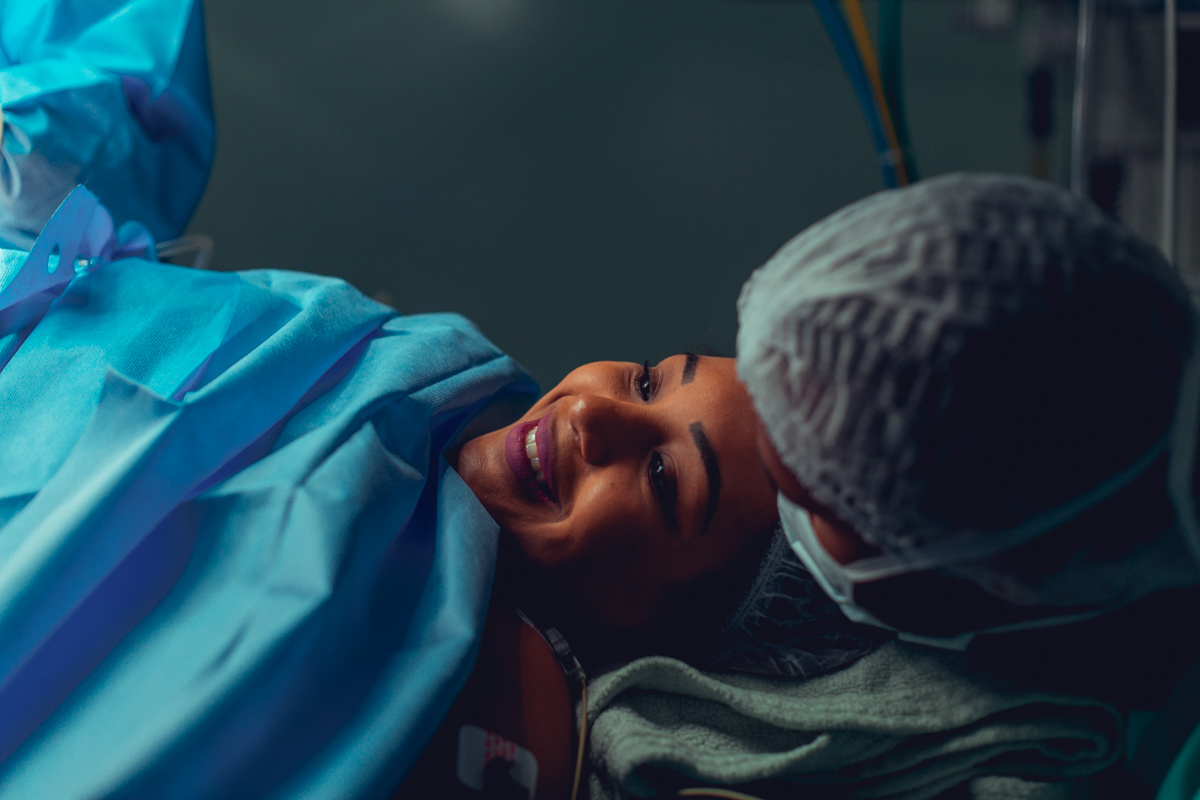 nascimento bento obstare salvador dr rodrigo dra adriana cesariana cesarea humanizada humanizacao natural normal analgesia obstetra patrica versao pelvico 