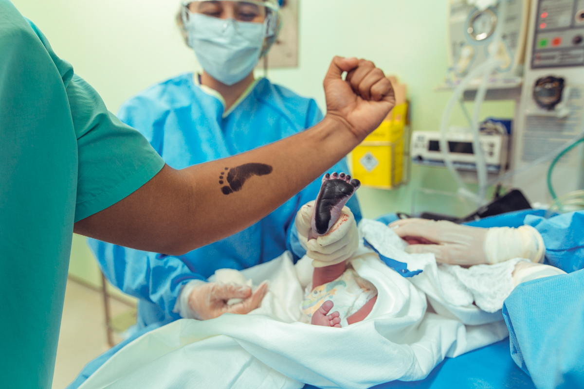 nascimento bento obstare salvador dr rodrigo dra adriana cesariana cesarea humanizada humanizacao natural normal analgesia obstetra patrica versao pelvico 