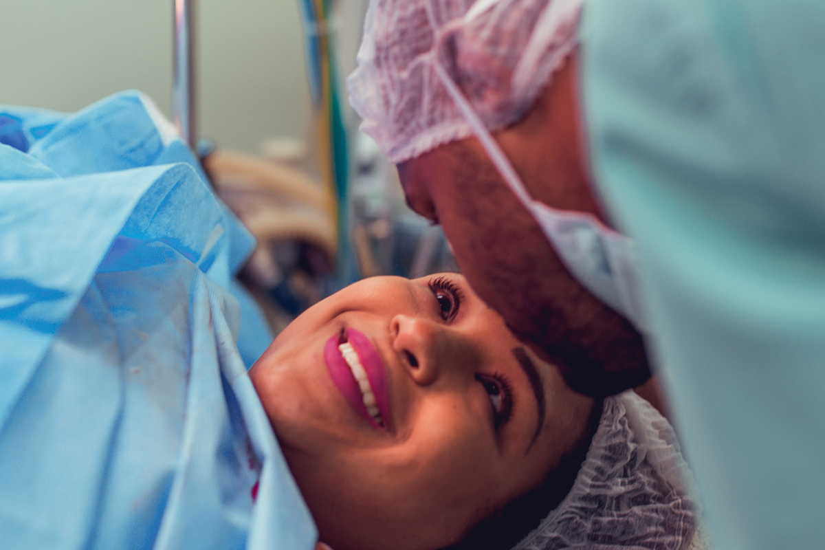 nascimento bento obstare salvador dr rodrigo dra adriana cesariana cesarea humanizada humanizacao natural normal analgesia obstetra patrica versao pelvico 