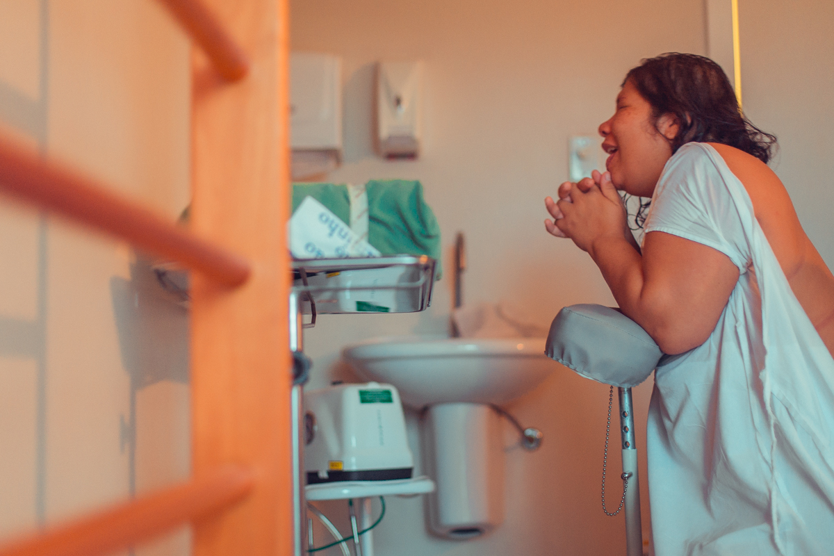 parto humanizado natural senhoritas fotografia cpn mansao do caminho casa de parto doula salvador fotografa fotografia premiada ludy siqueira nascimento birth 