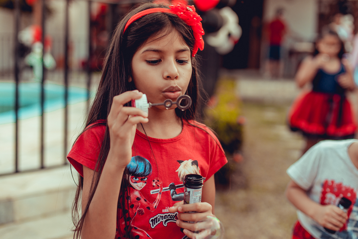 aniversario infantil senhoritas fotografia foto fotografa crianças um ano 1 ladybug decoração decor festa criativa diferente balao desconstruido party ideas fotos espontaneas