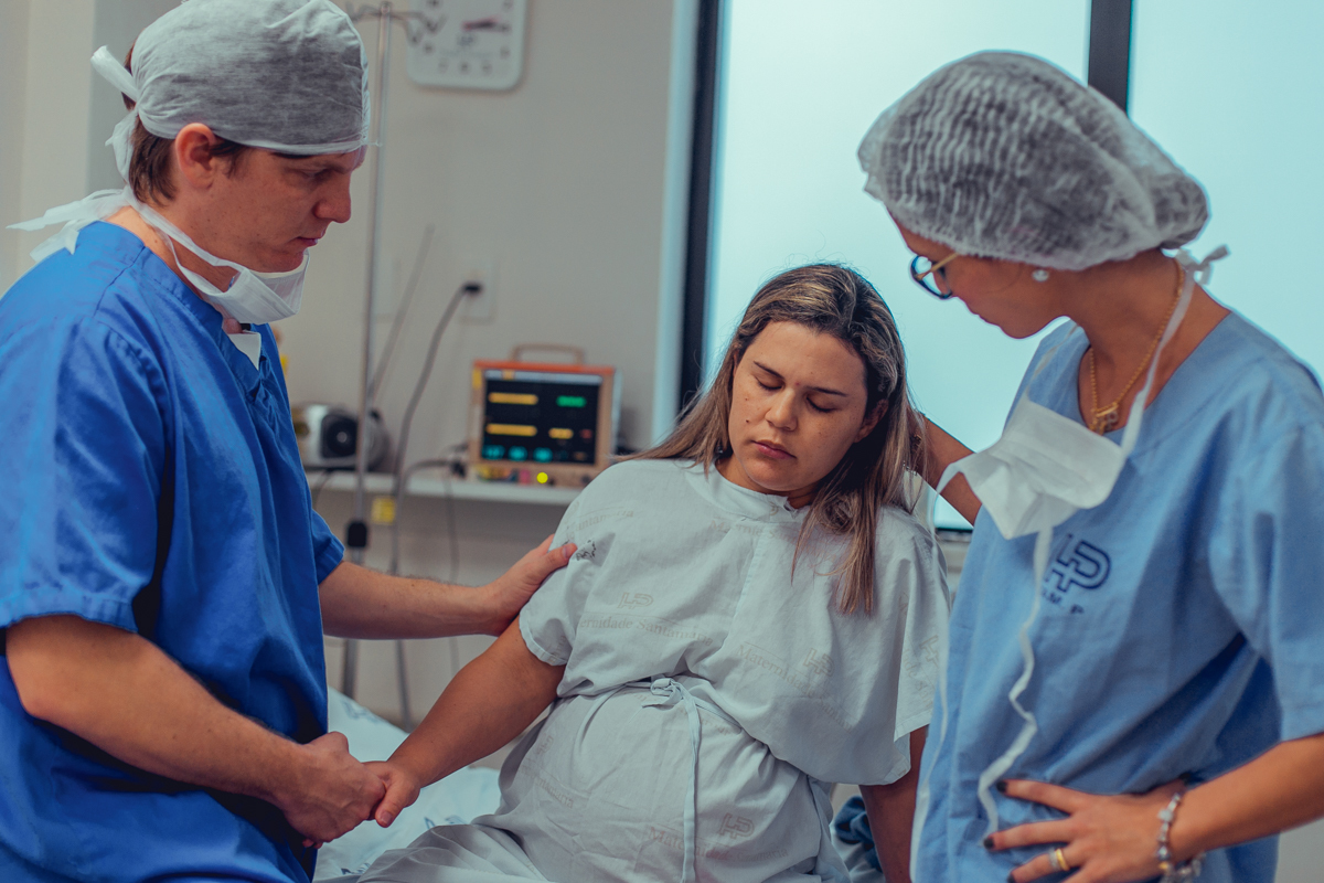 parto natural normal fotografia foto fotografa salvador inspiration nascimento humanizado vervita camila rabello obstare adriana monteiro rodrigo lemos melhor domiciliar na agua em casa hospital portugues aliança maternidade santa maria