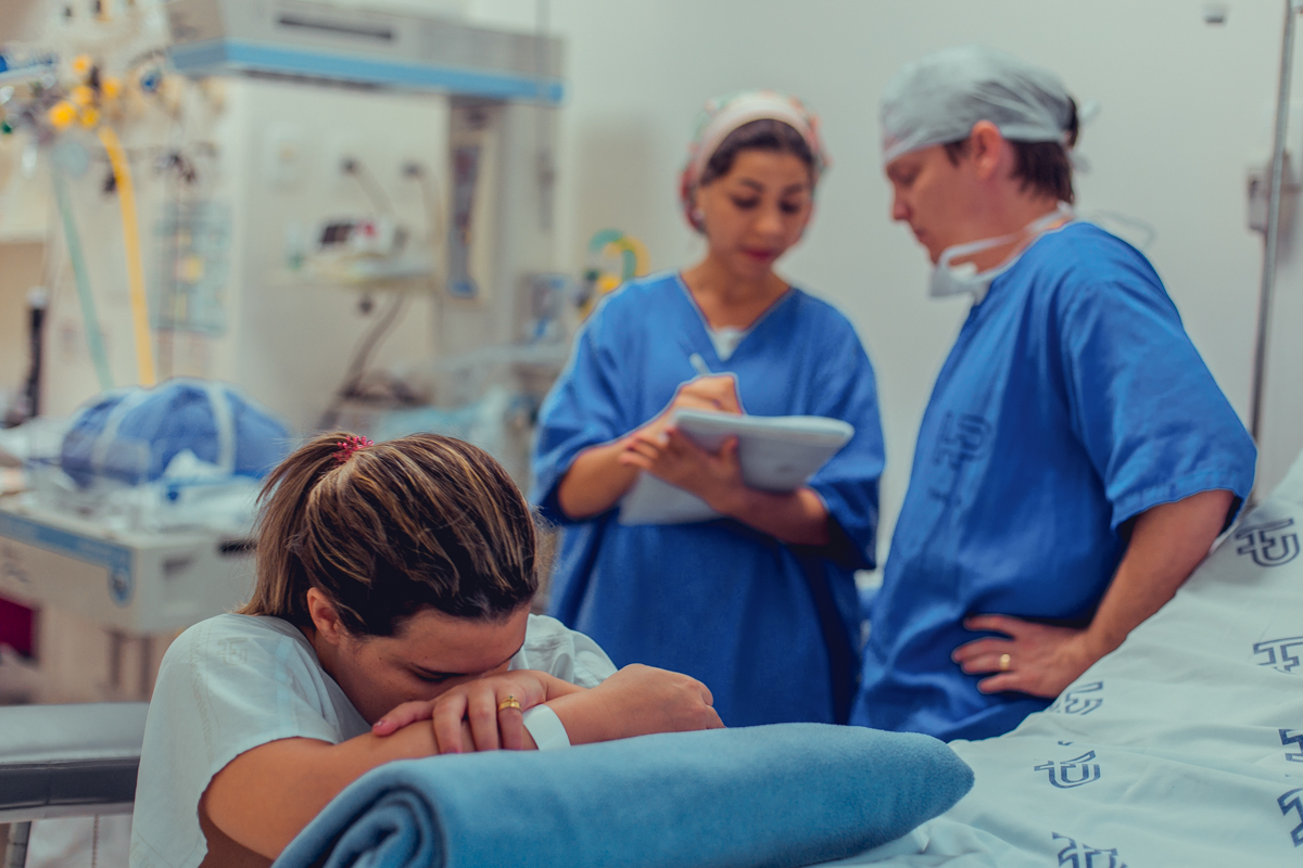 parto natural normal fotografia foto fotografa salvador inspiration nascimento humanizado vervita camila rabello obstare adriana monteiro rodrigo lemos melhor domiciliar na agua em casa hospital portugues aliança maternidade santa maria