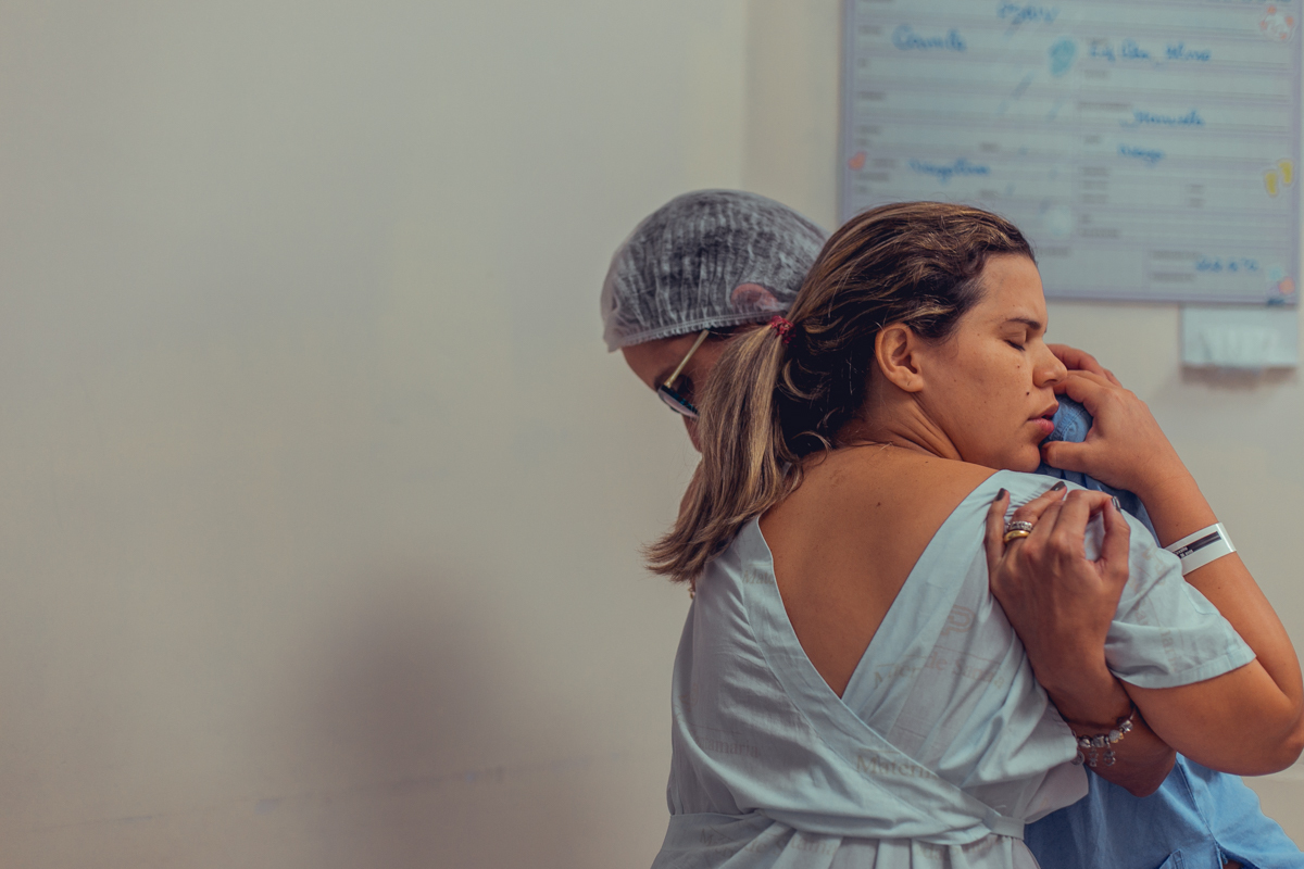 parto natural normal fotografia foto fotografa salvador inspiration nascimento humanizado vervita camila rabello obstare adriana monteiro rodrigo lemos melhor domiciliar na agua em casa hospital portugues aliança maternidade santa maria