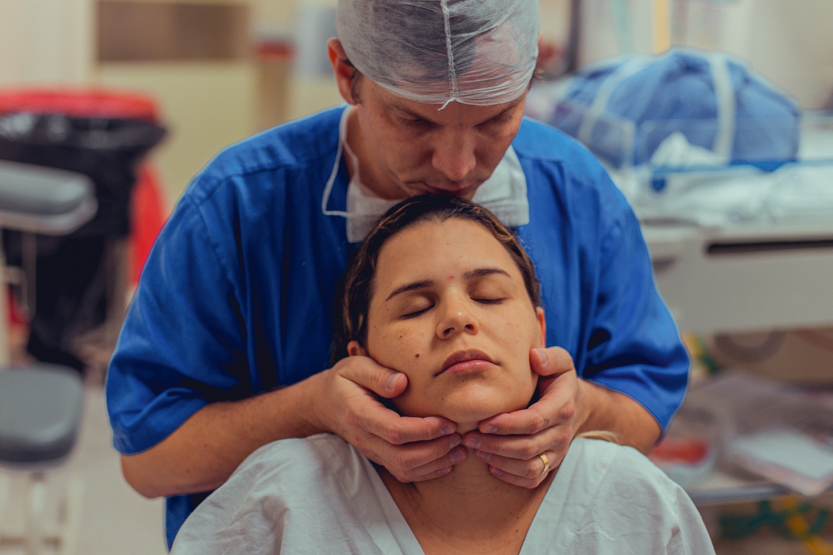 parto natural normal fotografia foto fotografa salvador inspiration nascimento humanizado vervita camila rabello obstare adriana monteiro rodrigo lemos melhor domiciliar na agua em casa hospital portugues aliança maternidade santa maria