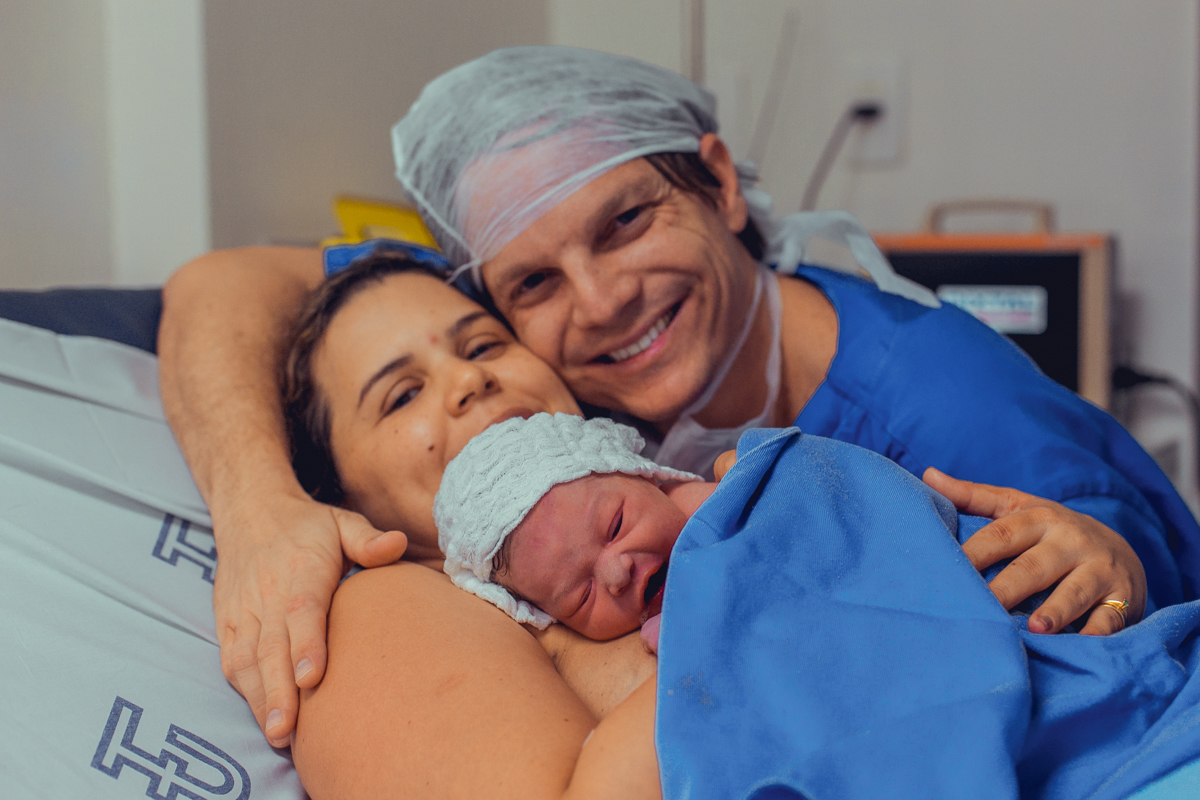 parto natural normal fotografia foto fotografa salvador inspiration nascimento humanizado vervita camila rabello obstare adriana monteiro rodrigo lemos melhor domiciliar na agua em casa hospital portugues aliança maternidade santa maria