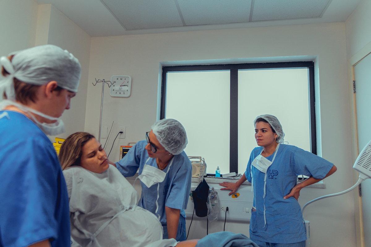 parto natural normal fotografia foto fotografa salvador inspiration nascimento humanizado vervita camila rabello obstare adriana monteiro rodrigo lemos melhor domiciliar na agua em casa hospital portugues aliança maternidade santa maria