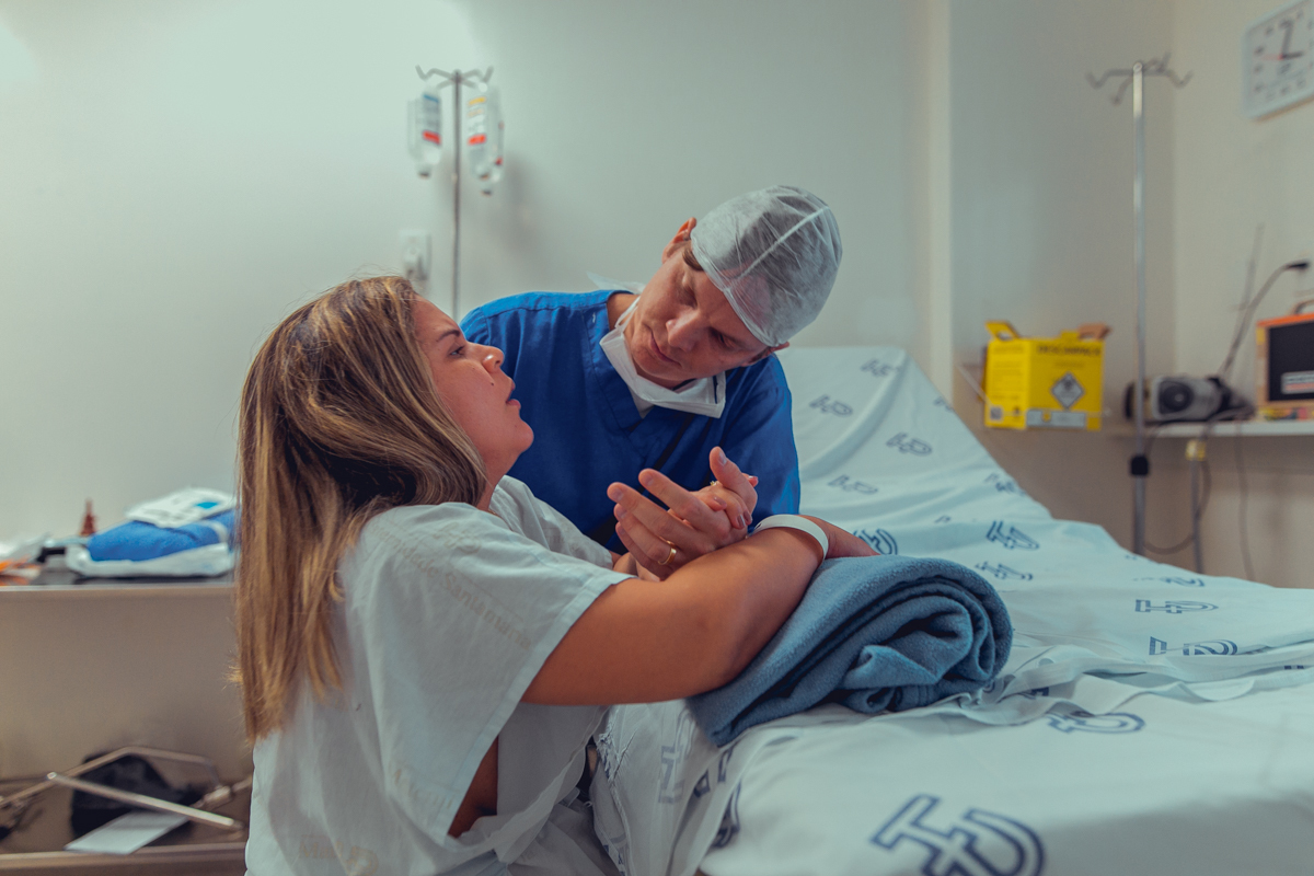 parto natural normal fotografia foto fotografa salvador inspiration nascimento humanizado vervita camila rabello obstare adriana monteiro rodrigo lemos melhor domiciliar na agua em casa hospital portugues aliança maternidade santa maria