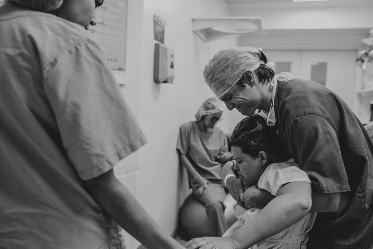 parto natural normal fotografia foto fotografa salvador inspiration nascimento humanizado vervita camila rabello obstare adriana monteiro rodrigo lemos melhor domiciliar na agua em casa hospital portugues aliança maternidade santa maria