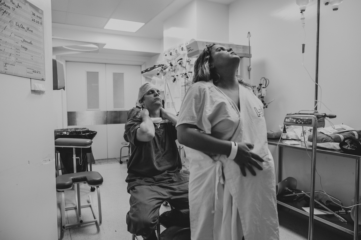 parto natural normal fotografia foto fotografa salvador inspiration nascimento humanizado vervita camila rabello obstare adriana monteiro rodrigo lemos melhor domiciliar na agua em casa hospital portugues aliança maternidade santa maria