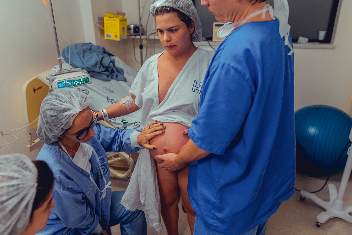 parto natural normal fotografia foto fotografa salvador inspiration nascimento humanizado vervita camila rabello obstare adriana monteiro rodrigo lemos melhor domiciliar na agua em casa hospital portugues aliança maternidade santa maria