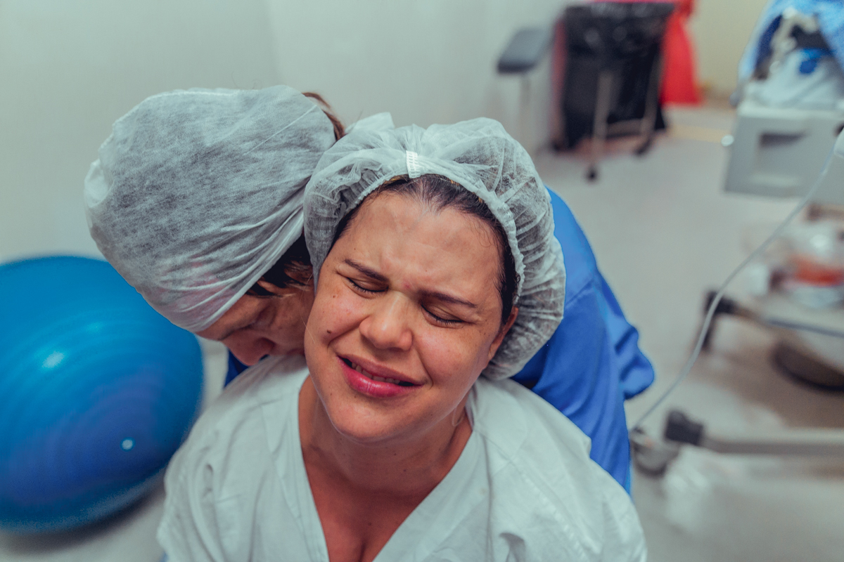 parto natural normal fotografia foto fotografa salvador inspiration nascimento humanizado vervita camila rabello obstare adriana monteiro rodrigo lemos melhor domiciliar na agua em casa hospital portugues aliança maternidade santa maria