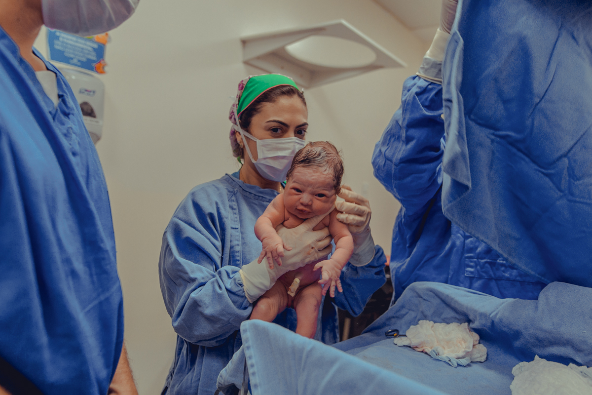 parto natural normal fotografia foto fotografa salvador inspiration nascimento humanizado vervita camila rabello obstare adriana monteiro rodrigo lemos melhor domiciliar na agua em casa hospital portugues aliança maternidade santa maria