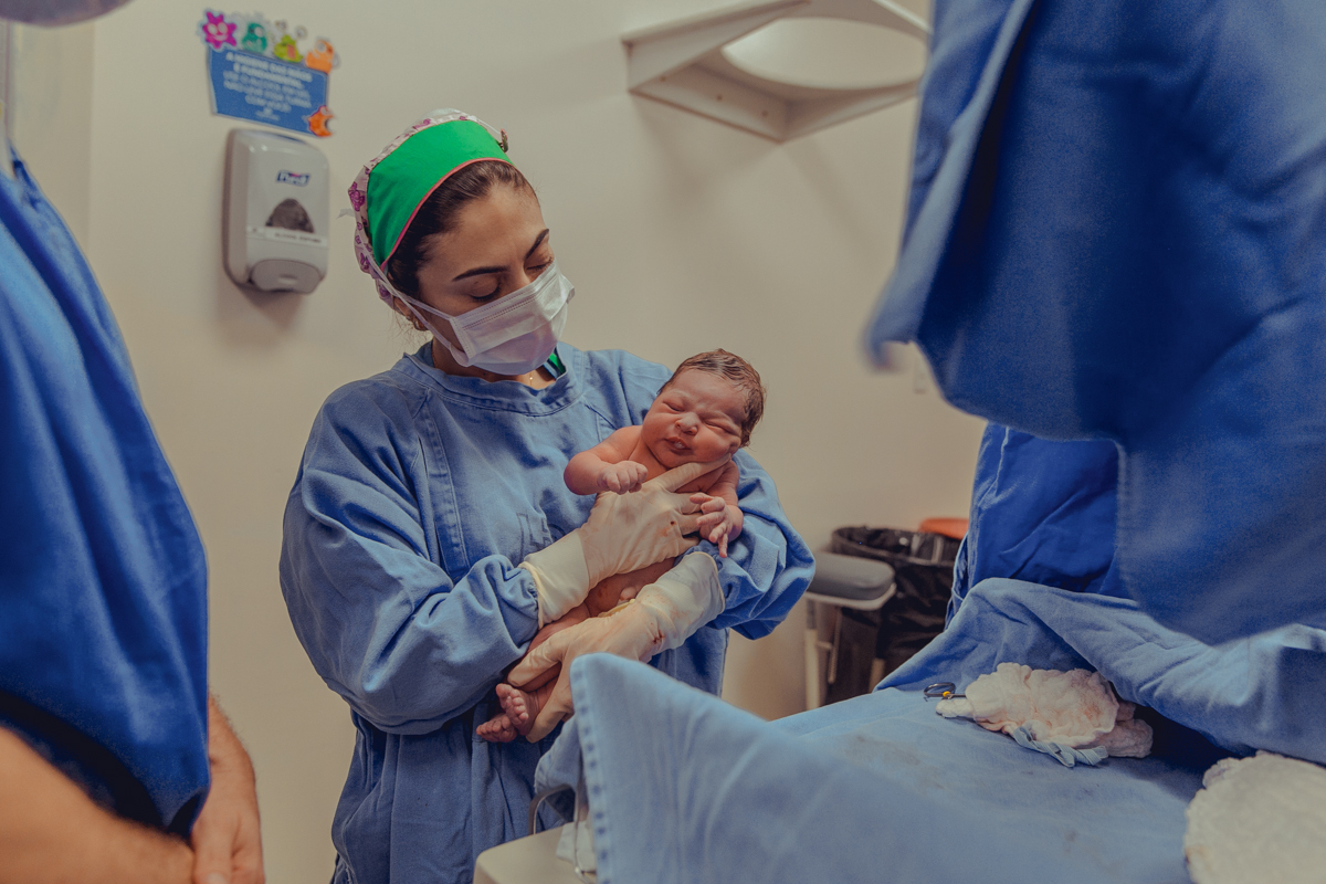 parto natural normal fotografia foto fotografa salvador inspiration nascimento humanizado vervita camila rabello obstare adriana monteiro rodrigo lemos melhor domiciliar na agua em casa hospital portugues aliança maternidade santa maria
