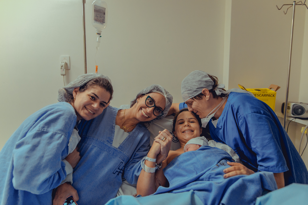 parto natural normal fotografia foto fotografa salvador inspiration nascimento humanizado vervita camila rabello obstare adriana monteiro rodrigo lemos melhor domiciliar na agua em casa hospital portugues aliança maternidade santa maria