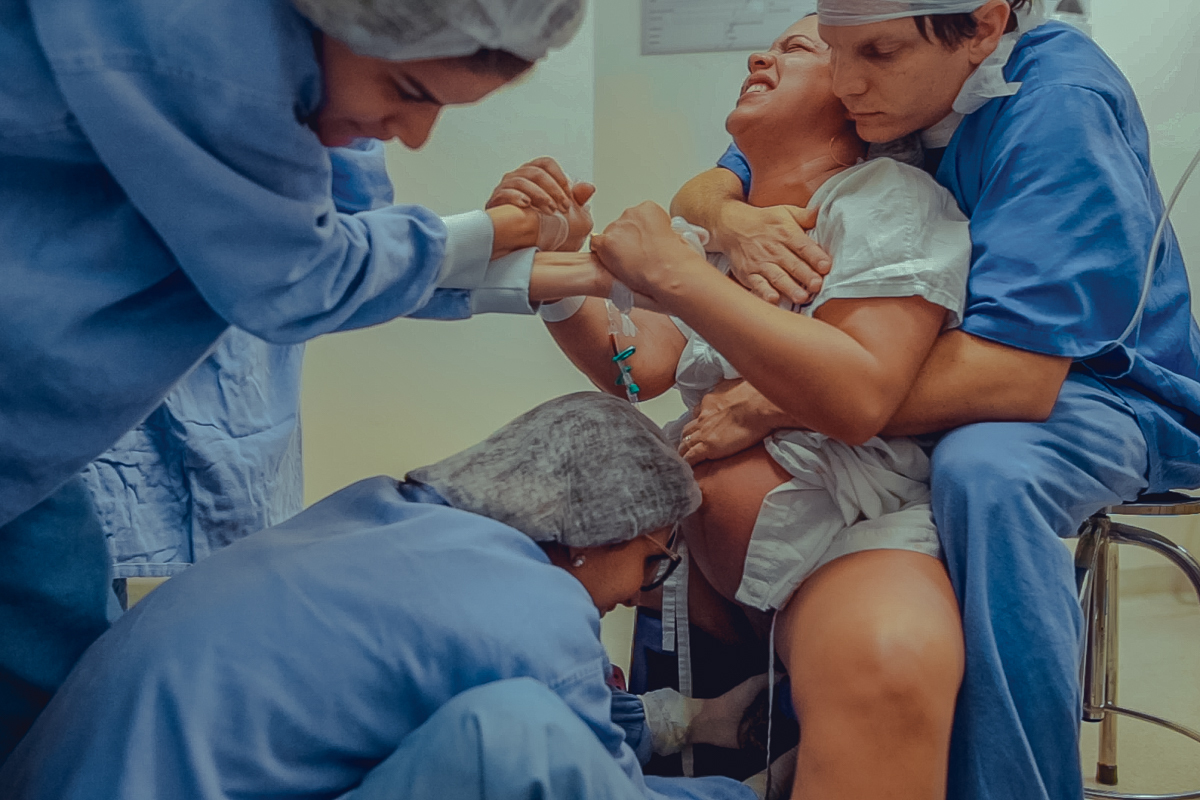 parto natural normal fotografia foto fotografa salvador inspiration nascimento humanizado vervita camila rabello obstare adriana monteiro rodrigo lemos melhor domiciliar na agua em casa hospital portugues aliança maternidade santa maria