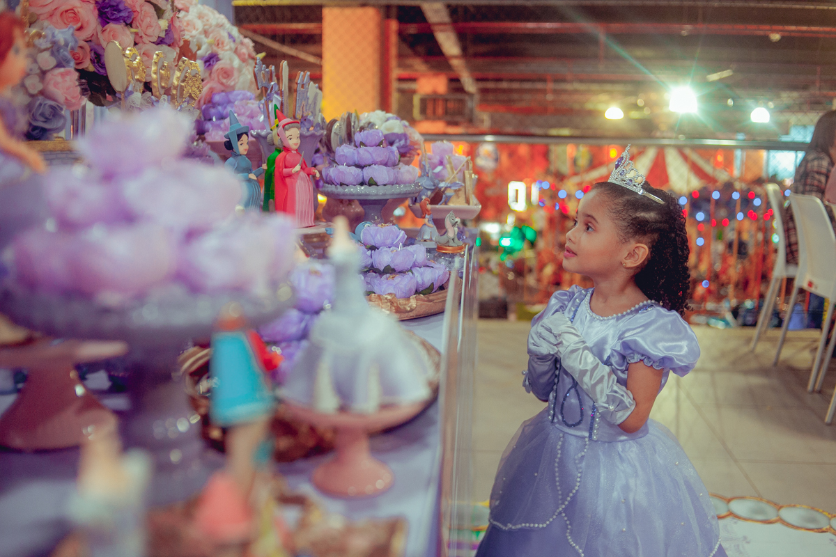 aniversario festa game station salvador shopping bela vista fotografia foto fotografo fotografa senhoritas princesinha sofia infantil criança decoração decor bolo doces modelados criativo diferente bonito lindo