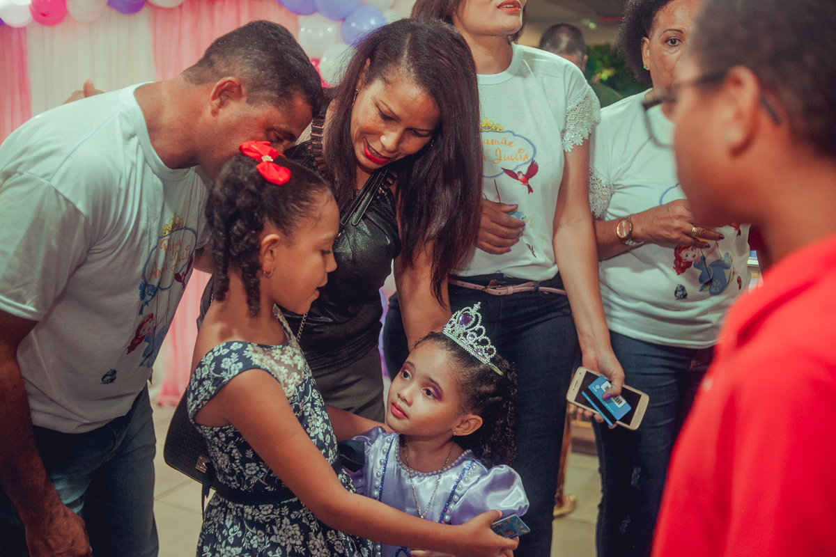 aniversario festa game station salvador shopping bela vista fotografia foto fotografo fotografa senhoritas princesinha sofia infantil criança decoração decor bolo doces modelados criativo diferente bonito lindo