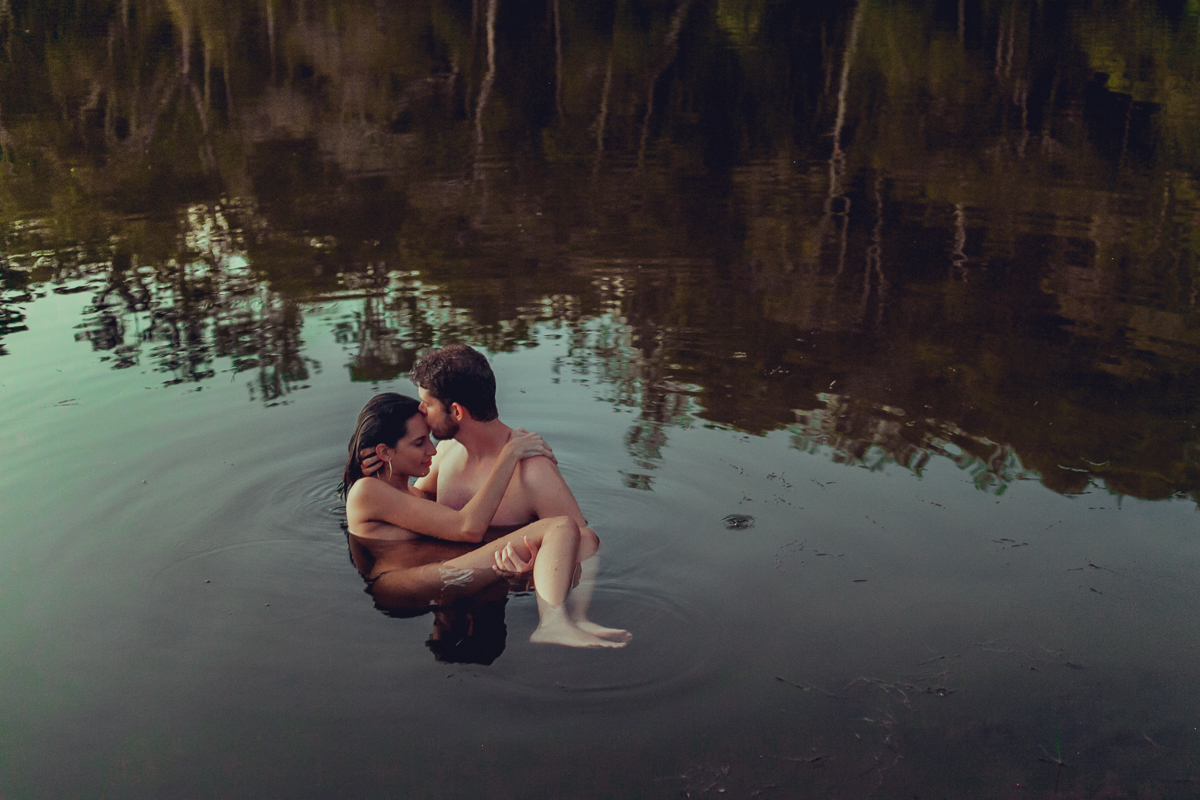 ensaio gestante gravida foto fotografa fotografia salvador senhoritas pose criativa poses diferente natureza documental lifestyle look roupa moda natural ludy siqueira rodrigo magalhaes melhor amamentacao amamentar tardia