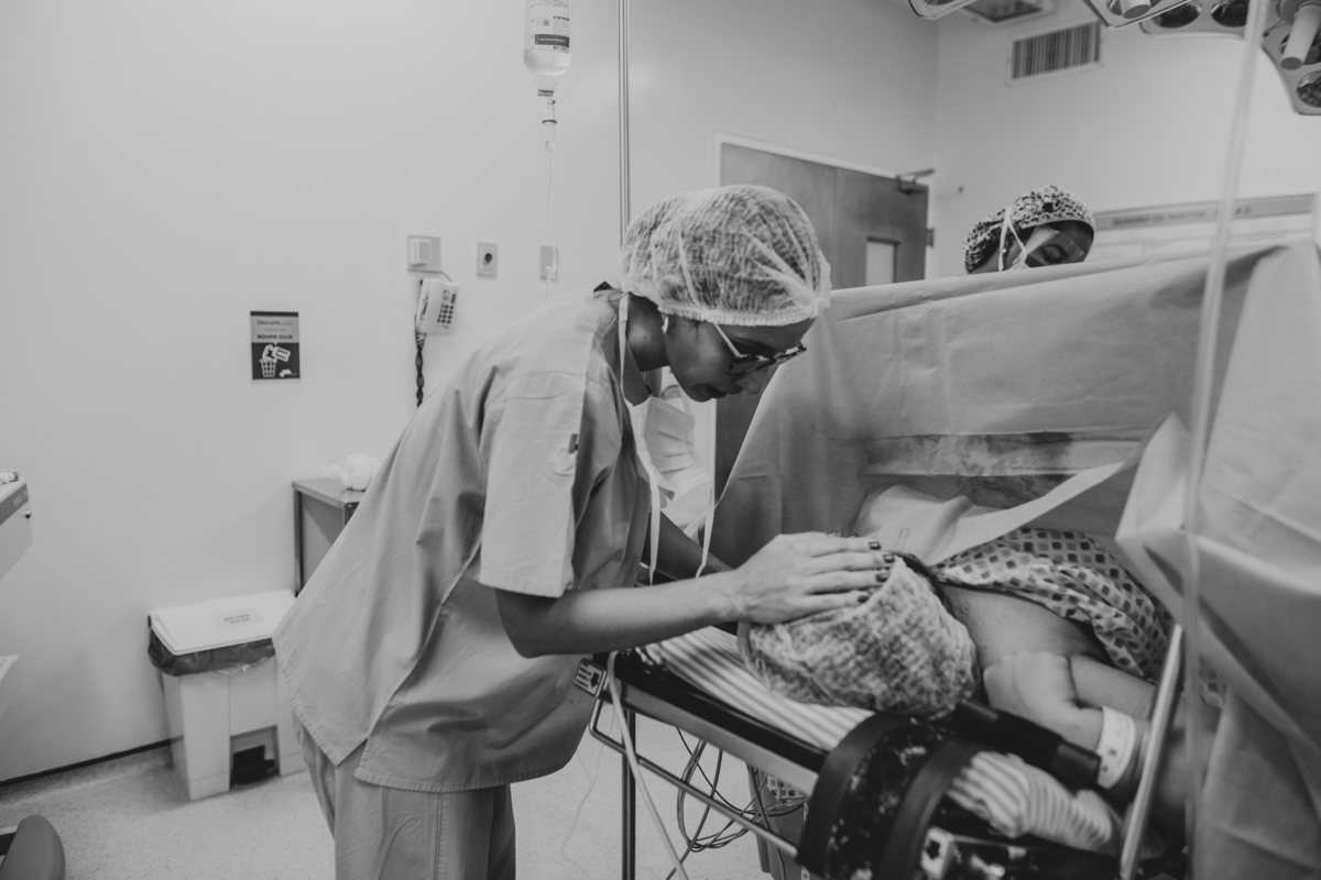 senhoritas fotografia nascimento parto normal natural cesariana hospital portugues alianca salvador foto fotografa fotografo humanizado enxoval decoracao quarto bebe 