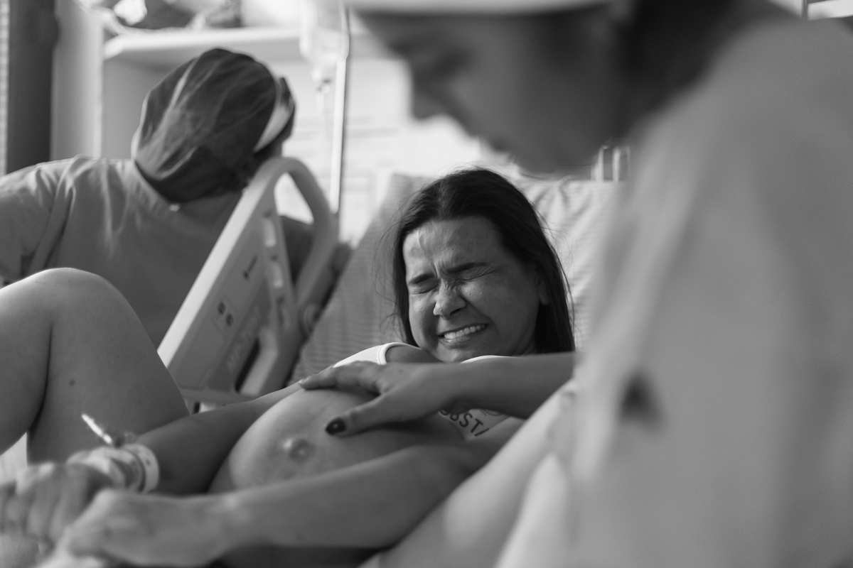 senhoritas fotografia parto normal nascimento humanizado obstare salvador obstetra adriana monteiro rodrigo lemos obstare salvador hospital alianca cesariana cesaria foto fotografa fotografo melhor criativo documental fotojornalismo maternidade