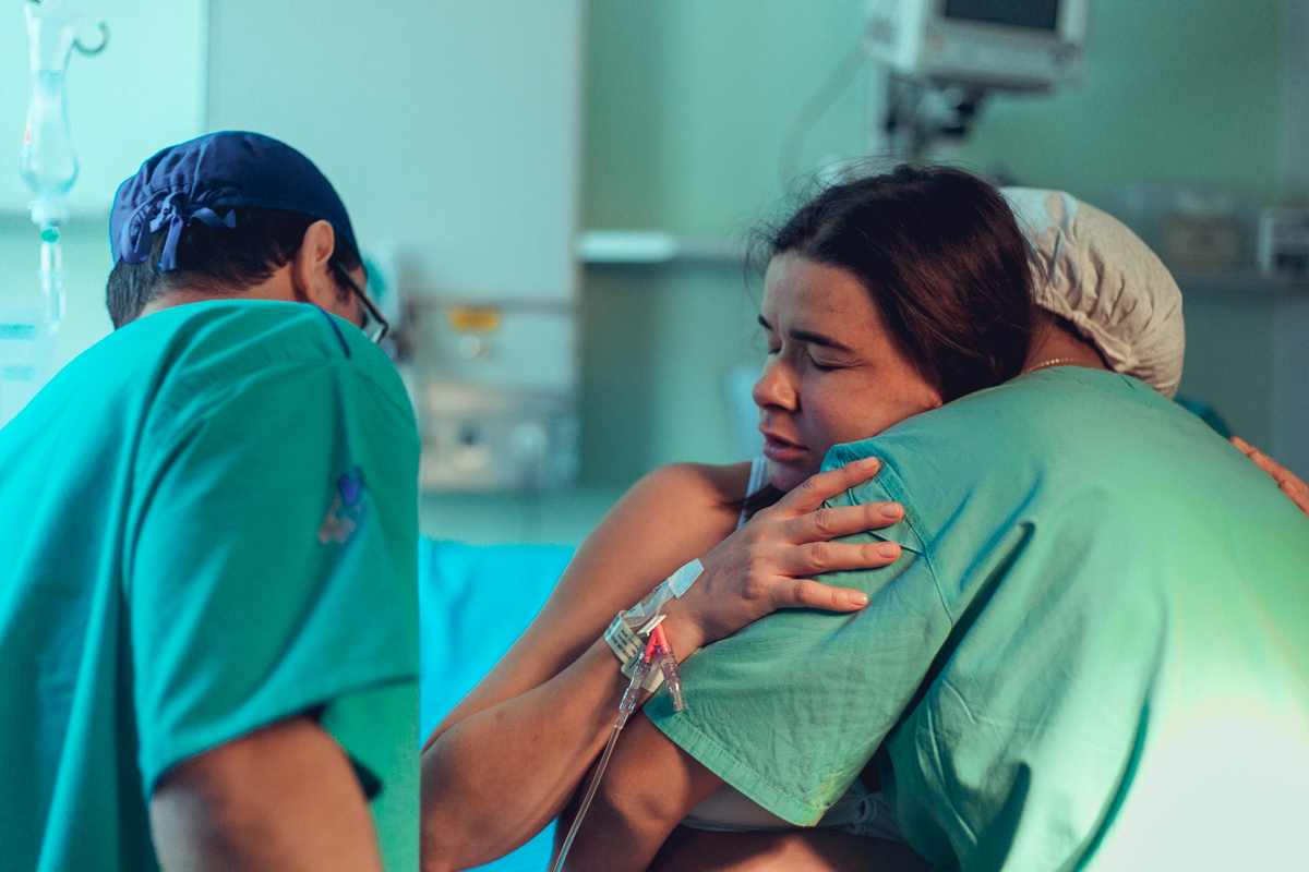 senhoritas fotografia parto normal nascimento humanizado obstare salvador obstetra adriana monteiro rodrigo lemos obstare salvador hospital alianca cesariana cesaria foto fotografa fotografo melhor criativo documental fotojornalismo maternidade