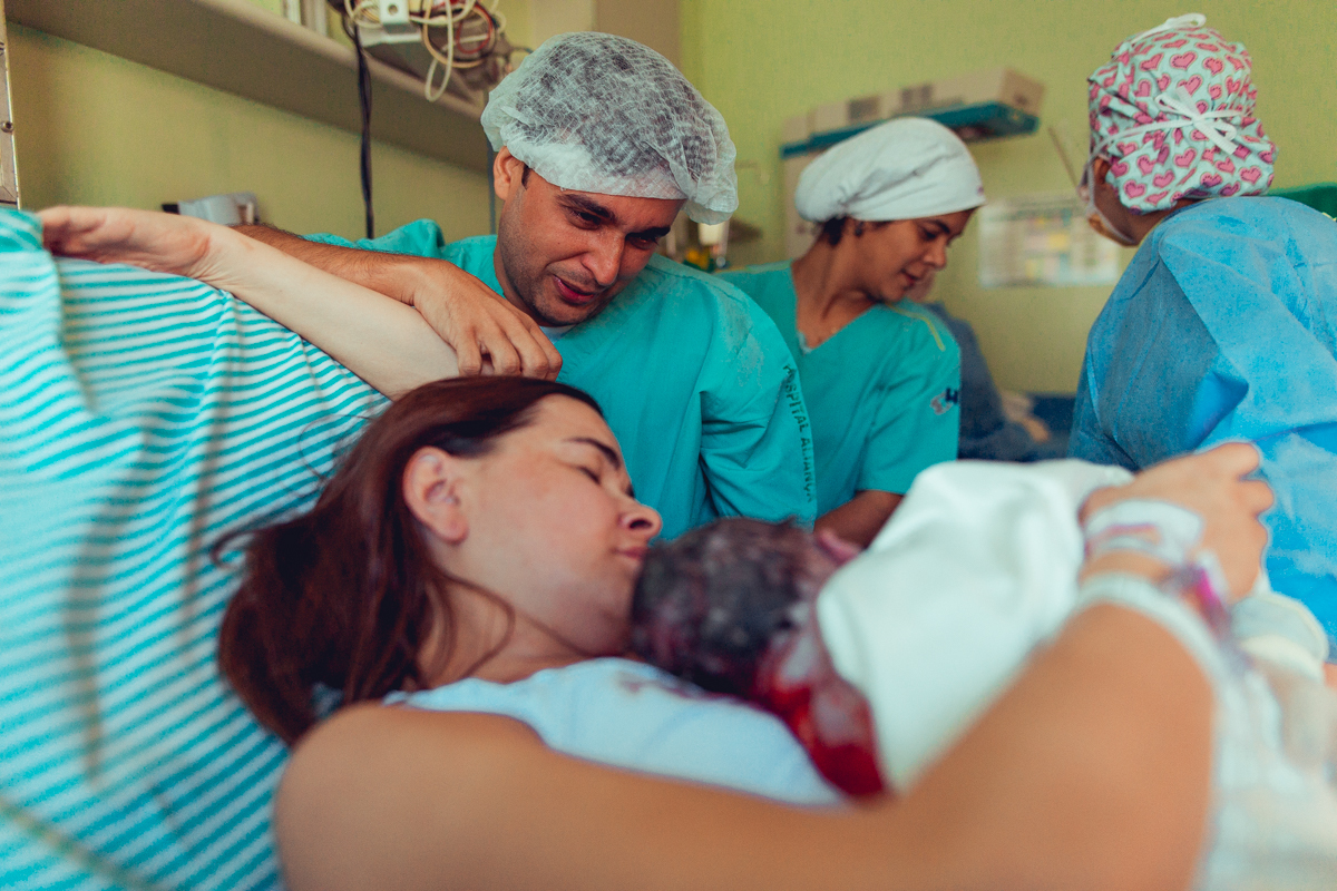 senhoritas fotografia parto normal nascimento humanizado obstare salvador obstetra adriana monteiro rodrigo lemos obstare salvador hospital alianca cesariana cesaria foto fotografa fotografo melhor criativo documental fotojornalismo maternidade