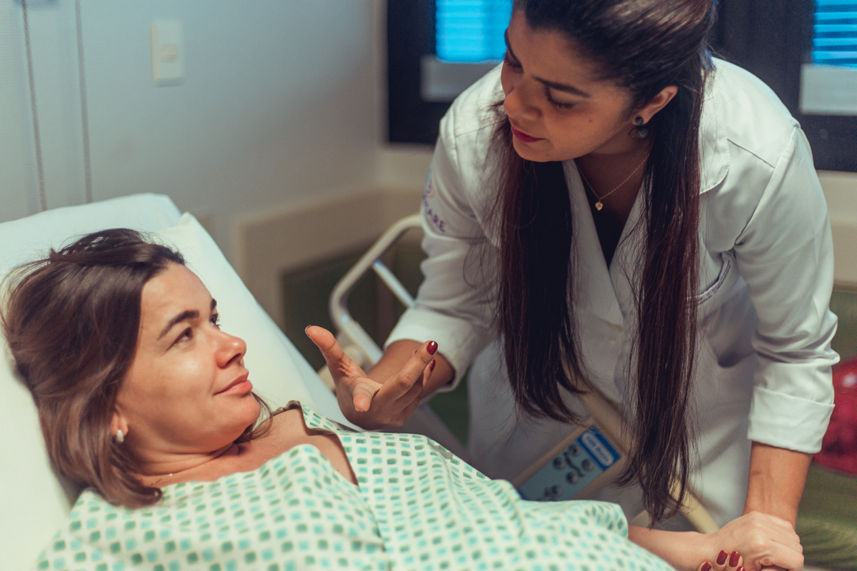 senhoritas fotografia parto normal nascimento humanizado obstare salvador obstetra adriana monteiro rodrigo lemos obstare salvador hospital alianca cesariana cesaria foto fotografa fotografo melhor criativo documental fotojornalismo maternidade