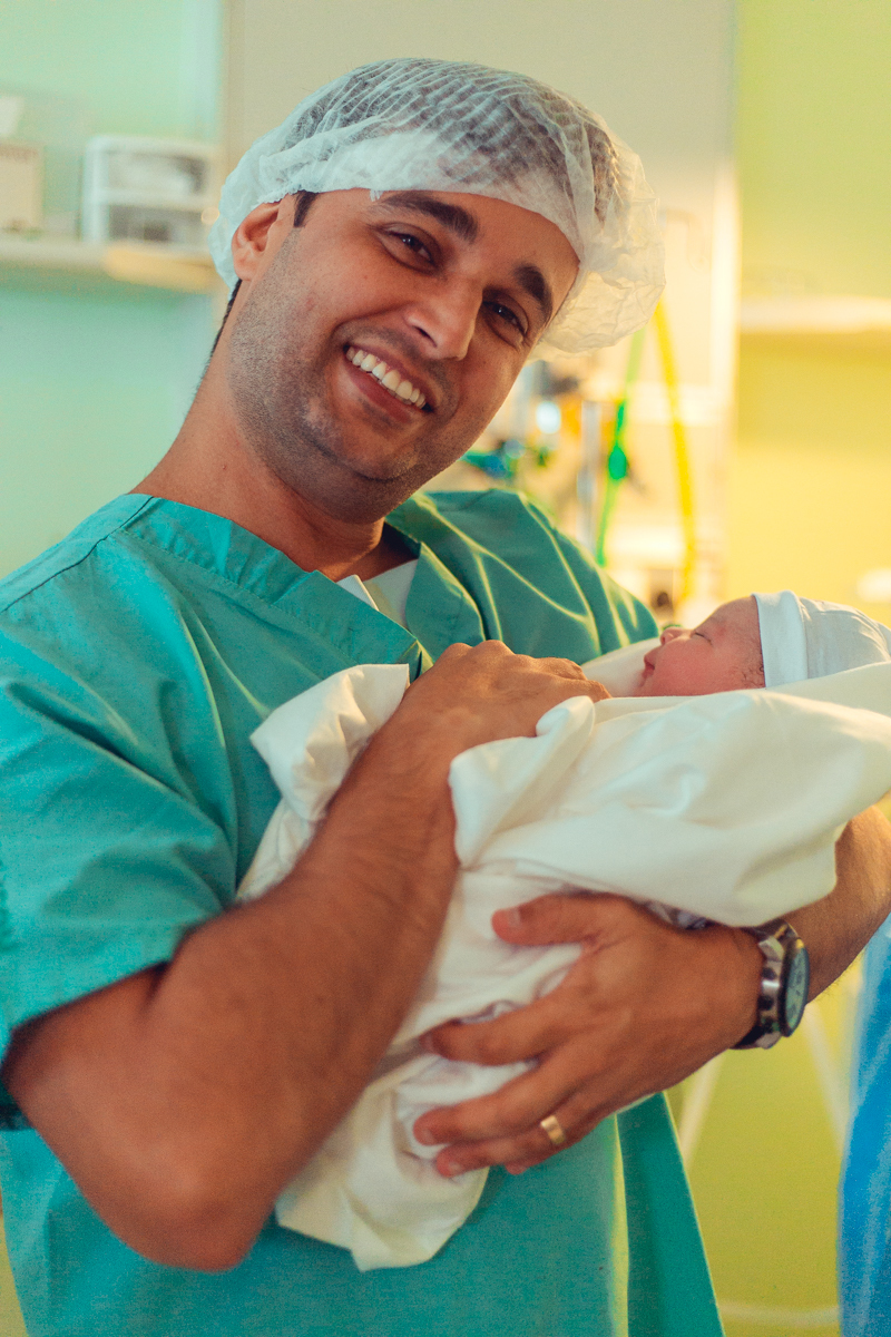 senhoritas fotografia parto normal nascimento humanizado obstare salvador obstetra adriana monteiro rodrigo lemos obstare salvador hospital alianca cesariana cesaria foto fotografa fotografo melhor criativo documental fotojornalismo maternidade